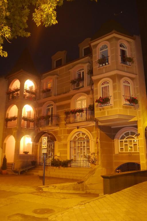 Guest House Villa Lord Novi Sad Exterior photo